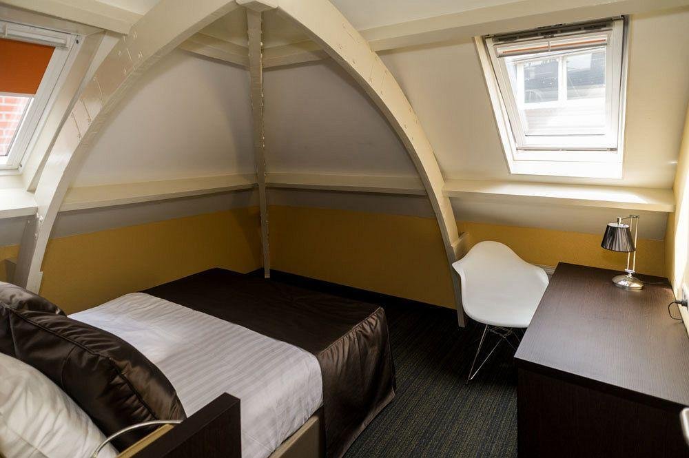 Фото Golden Mansion Apartments