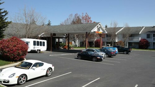 Внешний вид отеля Friday Harbor Suites в Фрайдей-Харборе, фото 1