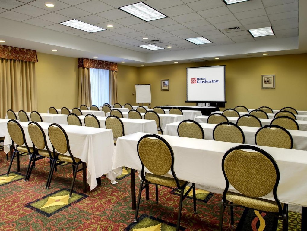 Фото Hilton Garden Inn McAllen Airport