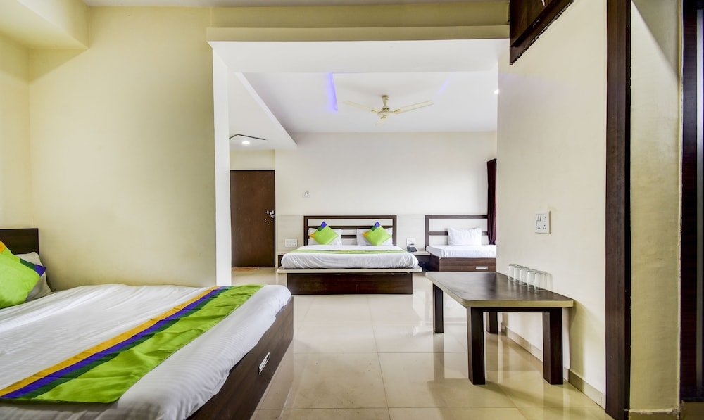 Фото Yashraj Residency