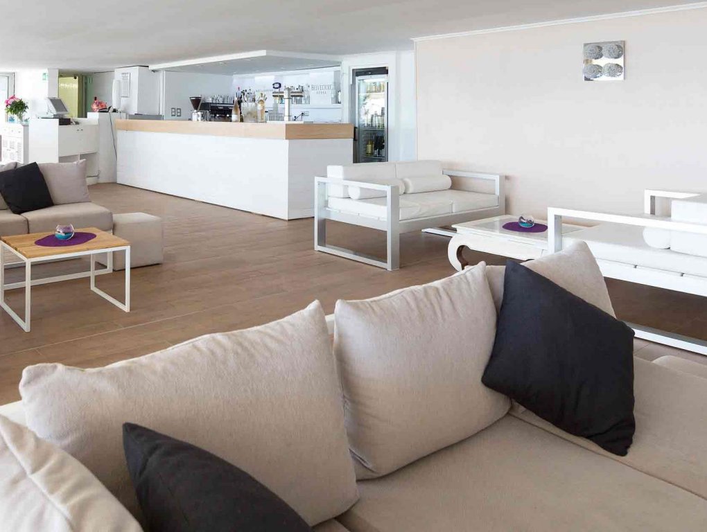 Фото Hotel Croisette Beach Cannes-MGallery