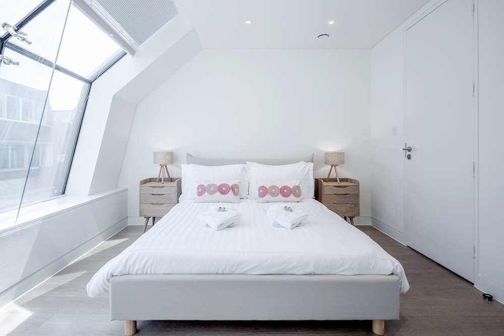 Фото Berwick Street by Q Apartments