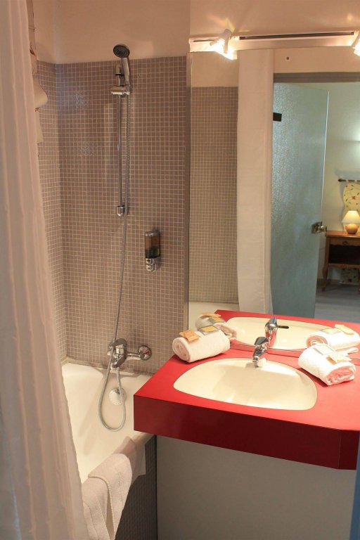 Фото Le Cheval Blanc