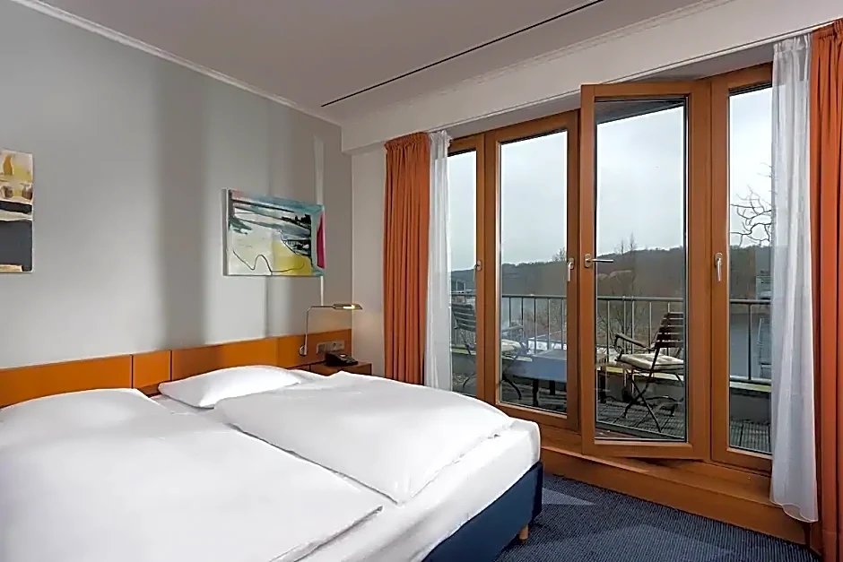 Фото Seminaris Avendi Hotel Potsdam