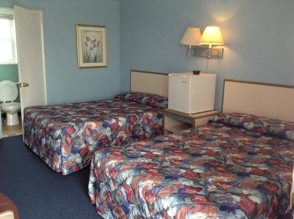 Фото New Sea Breeze Motel