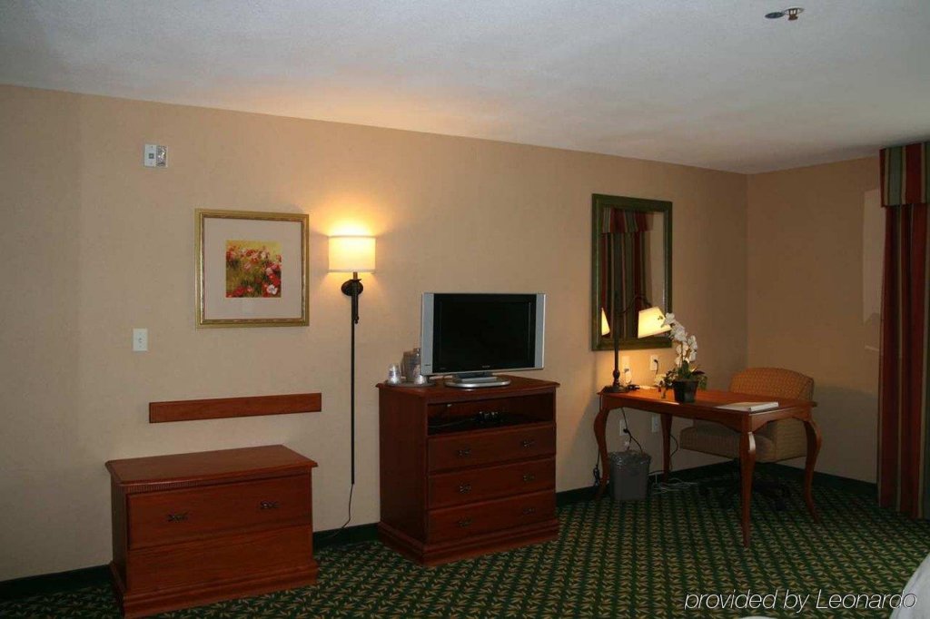 Фото Hampton Inn & Suites Rohnert Park Sonoma County