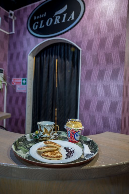 Фото Глория