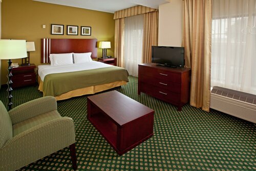 Гостиница Holiday Inn Express Hotel & Suites Indianapolis East, an Ihg Hotel