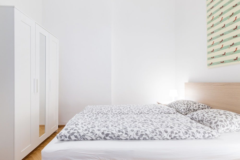 Фото HeyMi Apartments Opernring