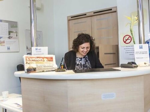 Гостиница Hotel Inn Design Issoudun в Исудёне