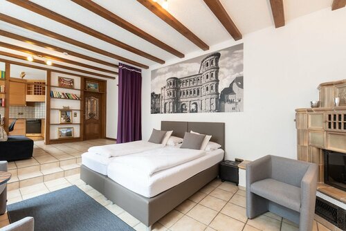 Внешний вид отеля Hotel Porta Nigra в Трире, фото 3