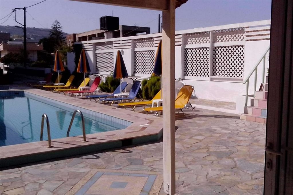 Фото Haris Apartments