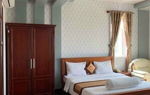 Phuc Hung Hotel 2 (Bà Rịa-Vũng Tàu Province, Thành Phố Vũng Tàu, Phan Huy Ich Street), hotel
