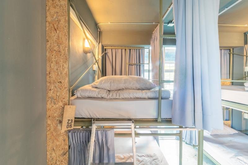 Фото Zhelter'BKK - Hostel