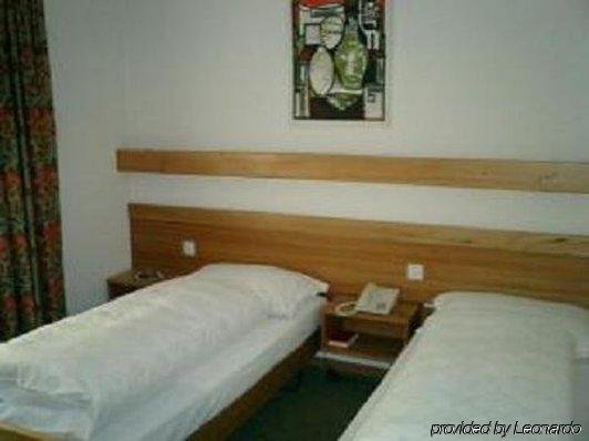 Фото Hotel Victoria