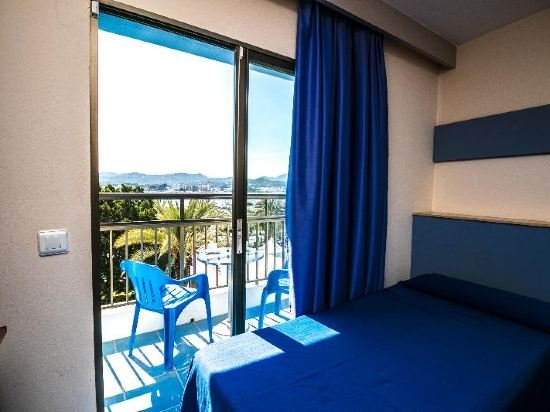 Фото The Blue Apartments by Ibiza Feeling