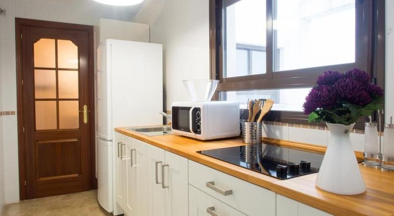 Фото Apartments Duque de Hornachuelos