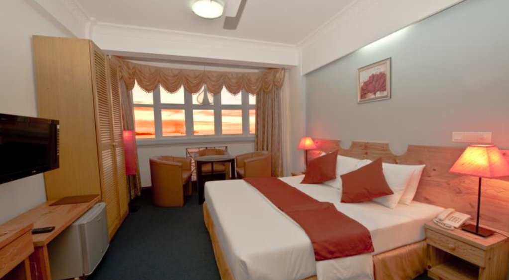 Фото Marble Hotel