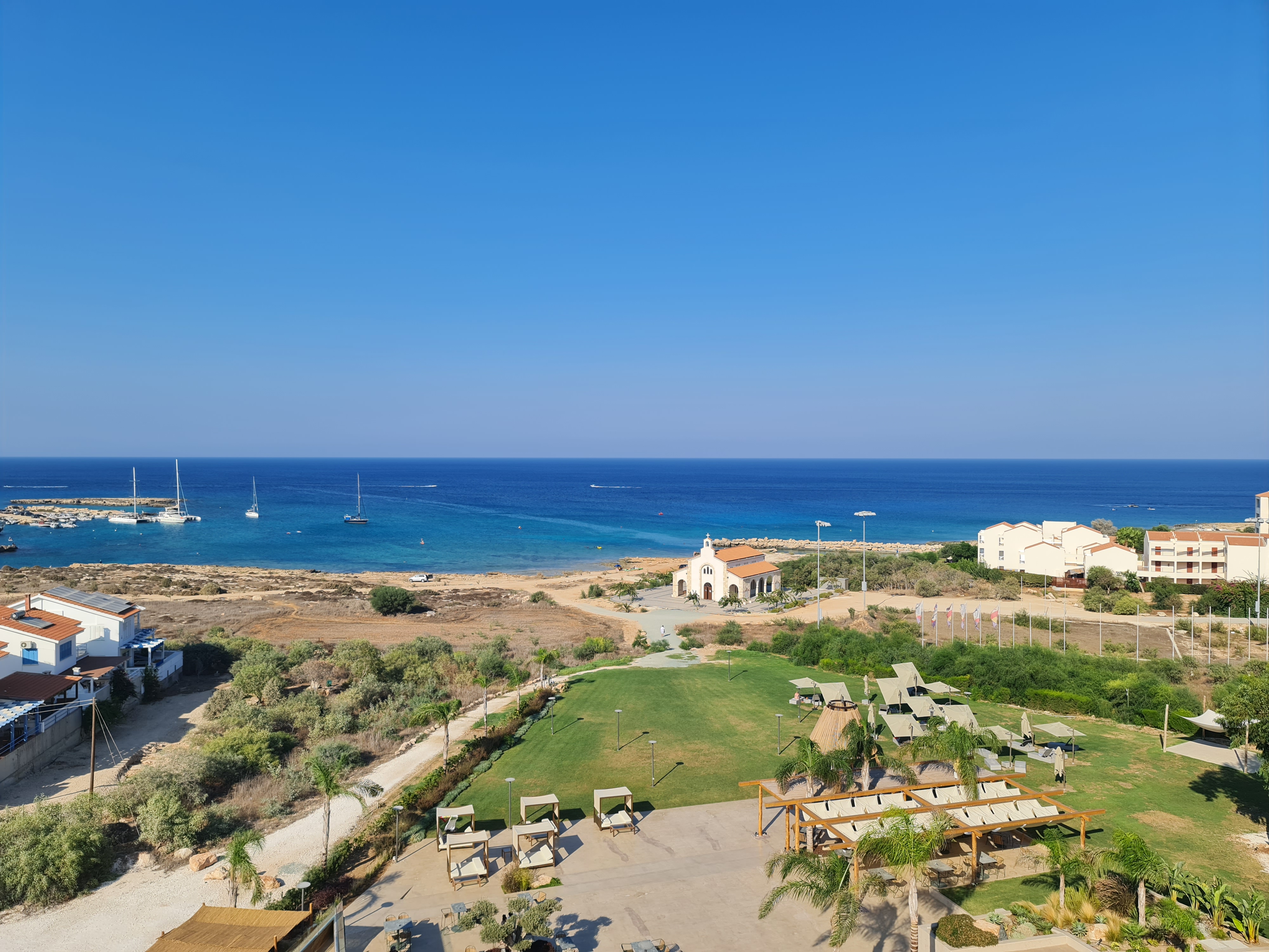 Фото Cavo Zoe Seaside Hotel