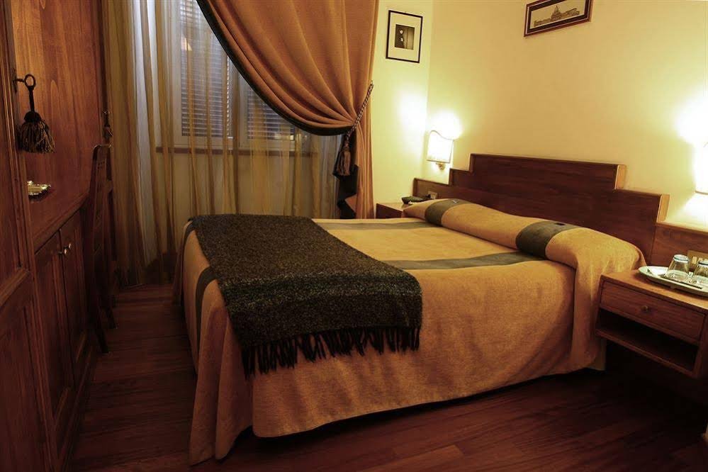 Фото All'Ombra del Cupolone