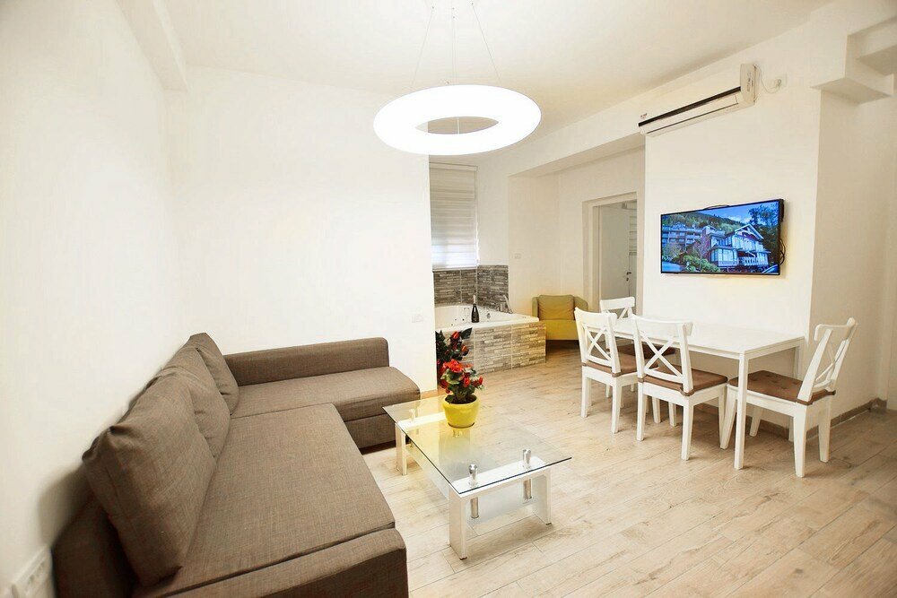 Hotel Rothschild 1929 Luxury Apartments Hotel, Haifa, photo