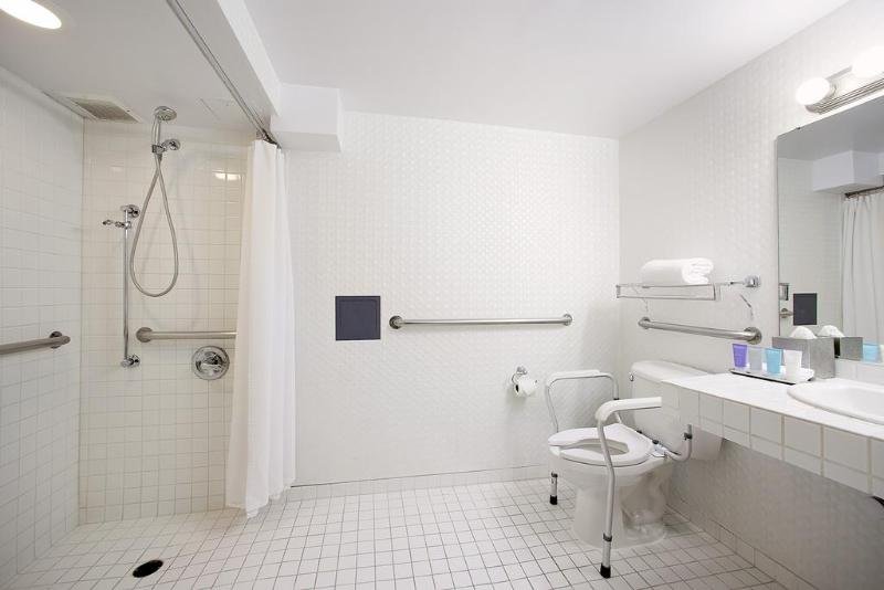 Фото Belamar Hotel Manhattan Beach, Tapestry Collection by Hilton