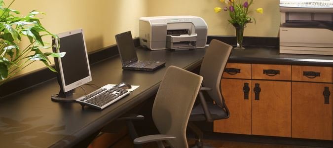 Фото Larkspur Landing Renton - An All-Suite Hotel