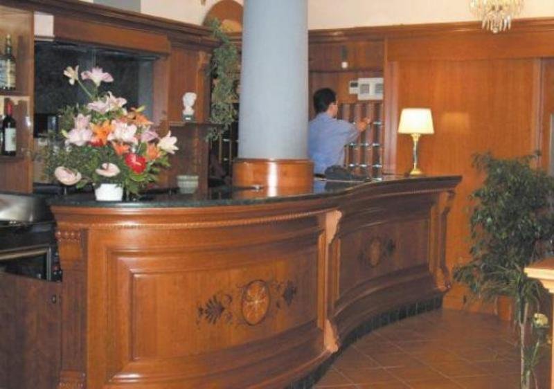 Фото Hotel California