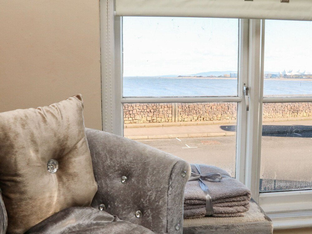 Фото 19 Quay Street