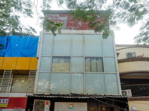 Фото Oyo 11720 Gold Coast Inn