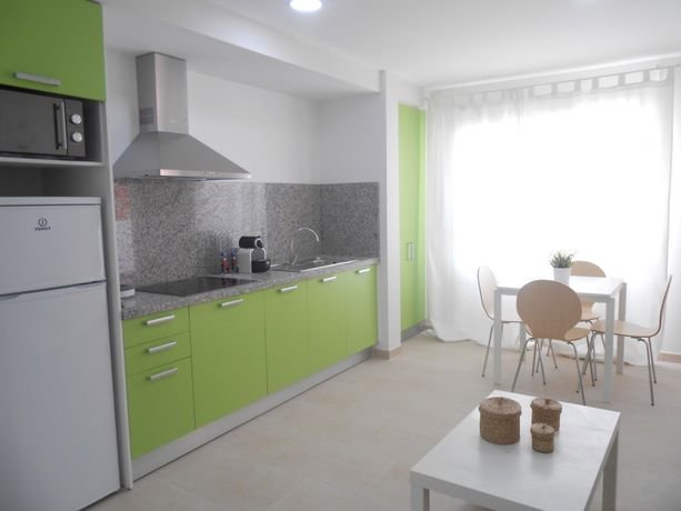 Фото Apartamentos La Rosita Old Town