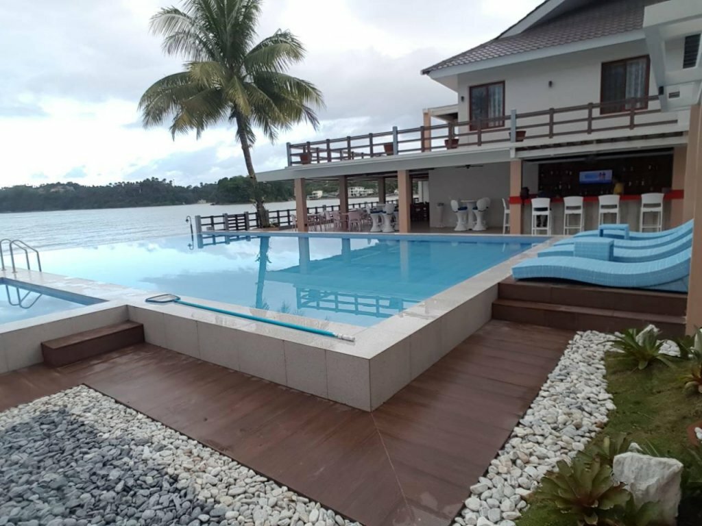 Hotel Nirvana Resort, Province of Oriental Mindoro, photo