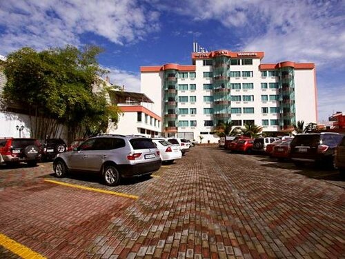 Гостиница Atacames Ecuador Hotel El Marques в Эсмеральдасе