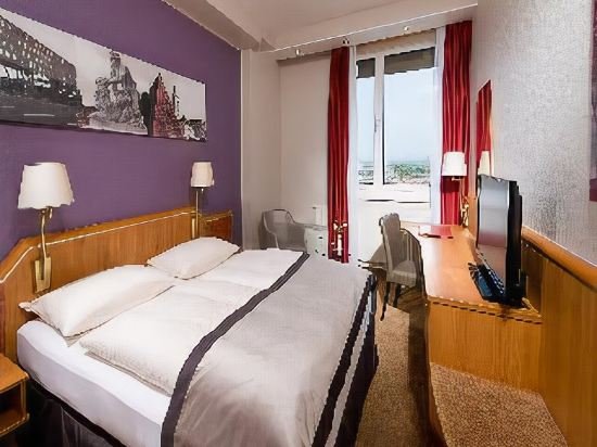 Фото Leonardo Hotel Karlsruhe