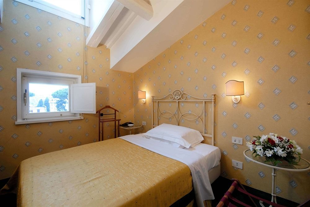 Фото Hotel La Ville