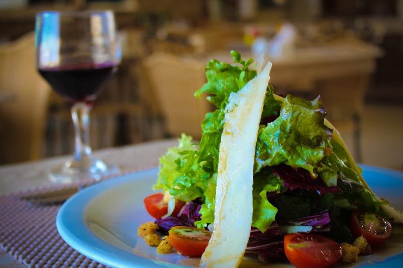 Фото Don Quijote Hotel