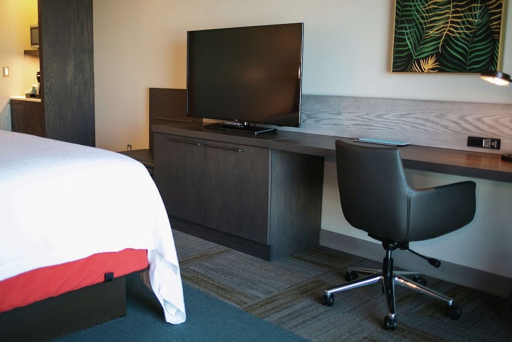 Фото Hilton Garden Inn Fredericton