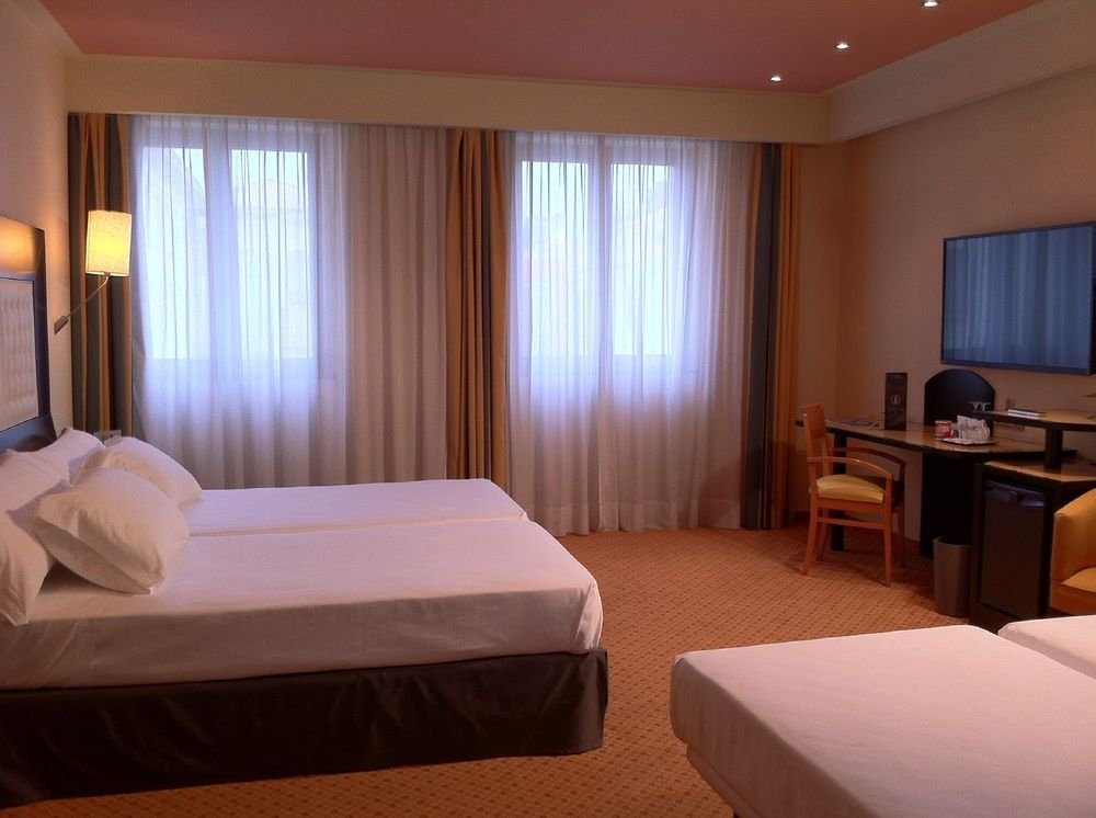 Фото Abba Burgos Hotel