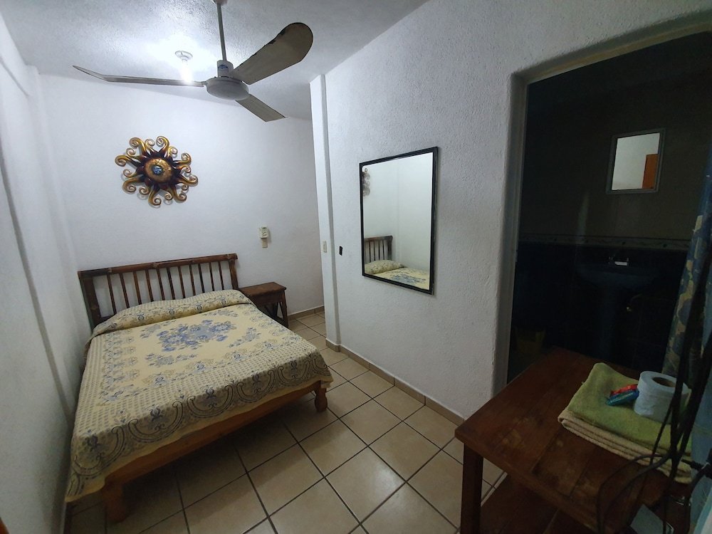 Фото Hotel Amueblados Gaby