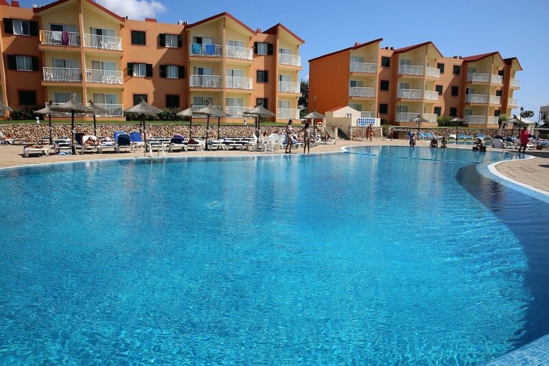 Гостиница Pierre & Vacances Resort Menorca Cala Blanes
