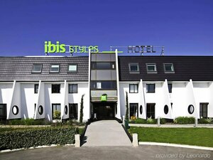 Ibis Styles Toulouse Labège (Occitanie, Haute-Garonne, Arrondissement de Toulouse, Toulouse, Rue Garance), hotel