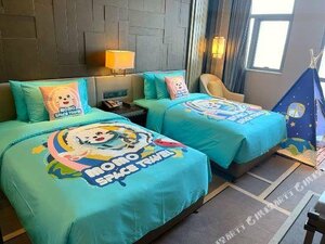 Гостиница Wanda Realm Dongying