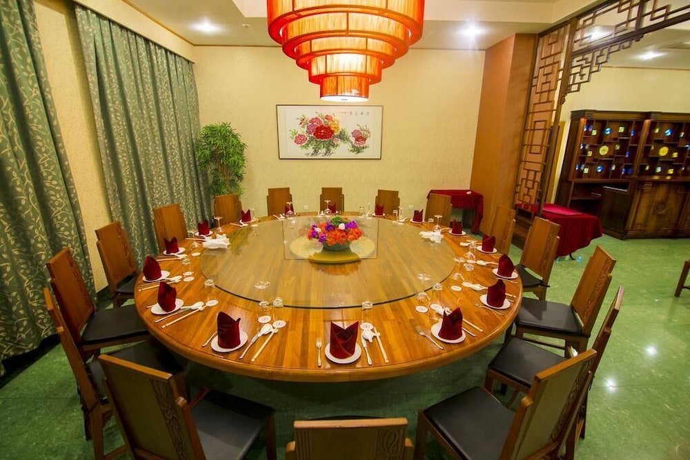 Фото Princeville Hotels