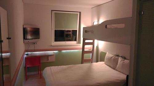 Фото Ibis budget Hamburg Altona