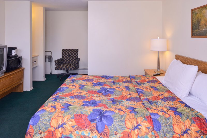 Фото Red Carpet Inn Pulaski