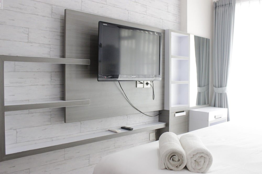 Фото Gorgeous 2BR Apartment at Gateway Pasteur