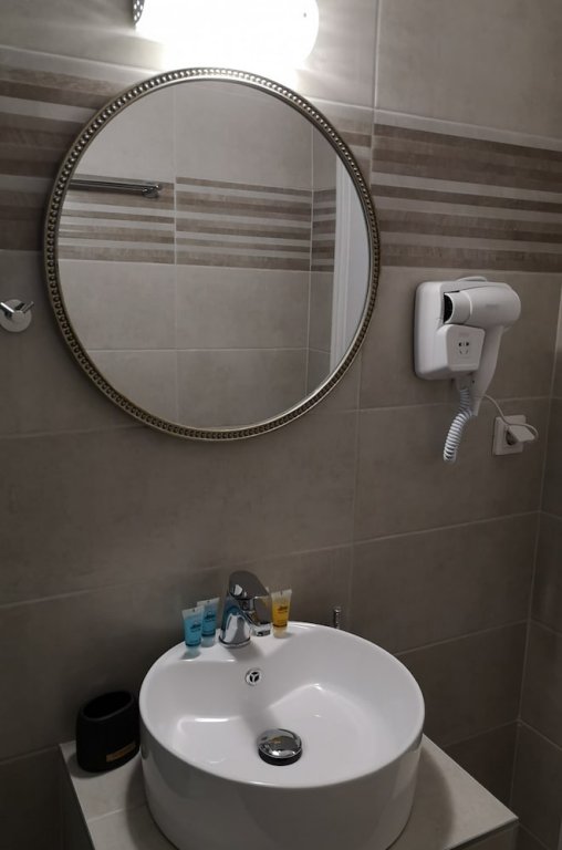 Фото Gina Studios