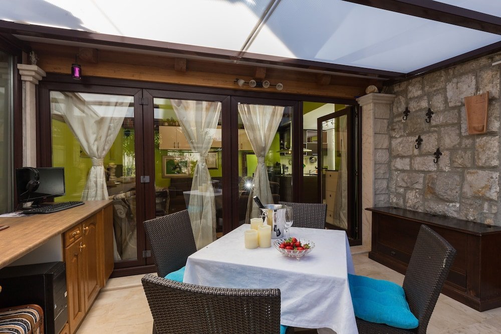 Фото Apartment & Room Sunset Beach