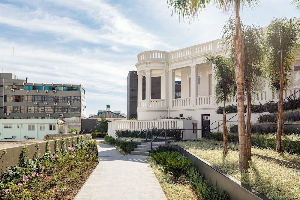 Short-term housing rental Roomin i Milano i Próximo a Beira Mar, Florianopolis, photo