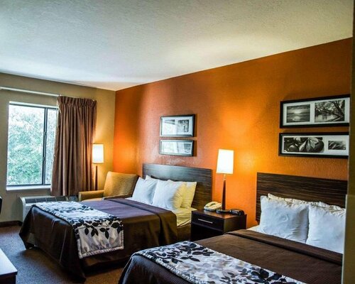 Гостиница Sleep Inn & Suites Lakeland I-4